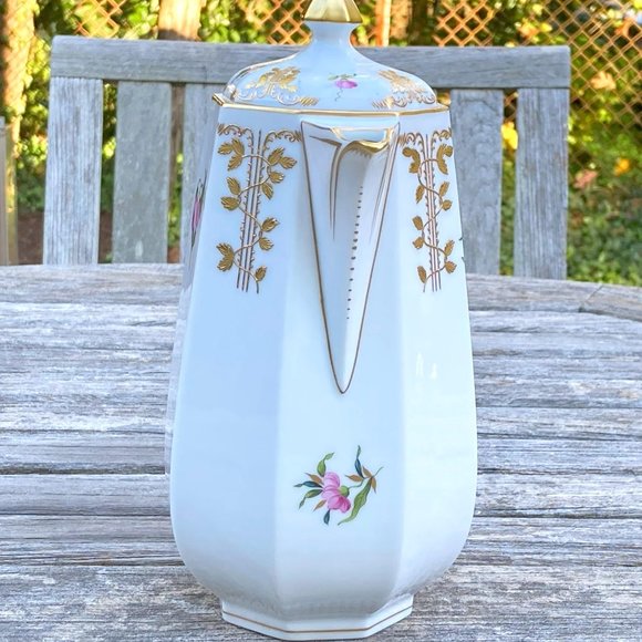 NWOT💯Authentic HEREND Coffee Pot - Tea Pot - with Gold Button Knob - Picture 3 of 15